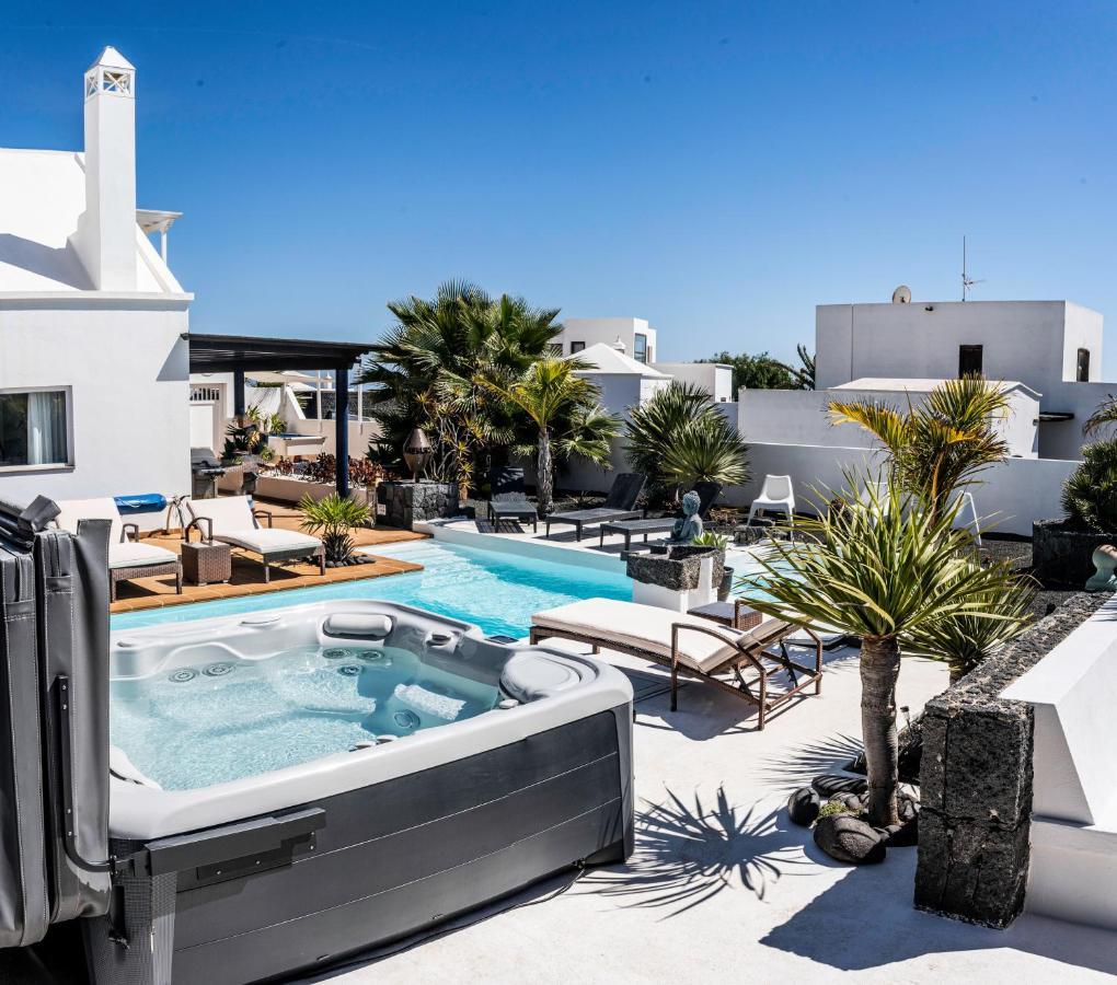 Villa Canis Tías Exteriér fotografie
